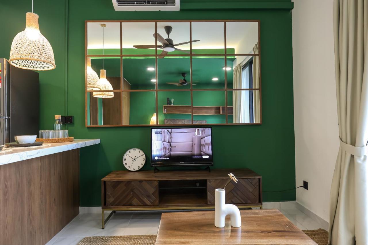 Peaceful Studio W Pool For 3 Pax - Seri Kembangan Exterior foto